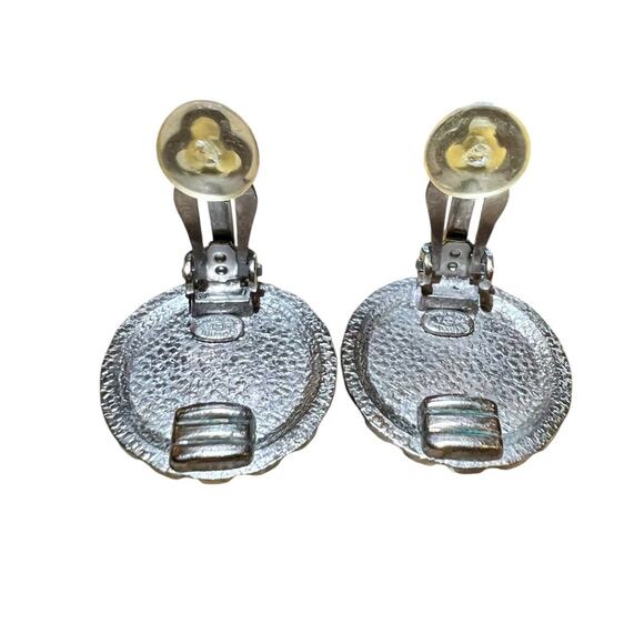 Chanel Women's Vintage Floral Clip-On Earrings - Picture 8 of 8